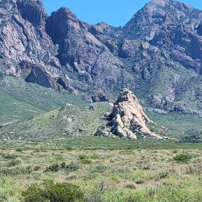 Desert Oasis With Hot Tub! Las Cruces Luaran gambar